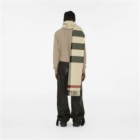 Check Wool Scarf in Stone 